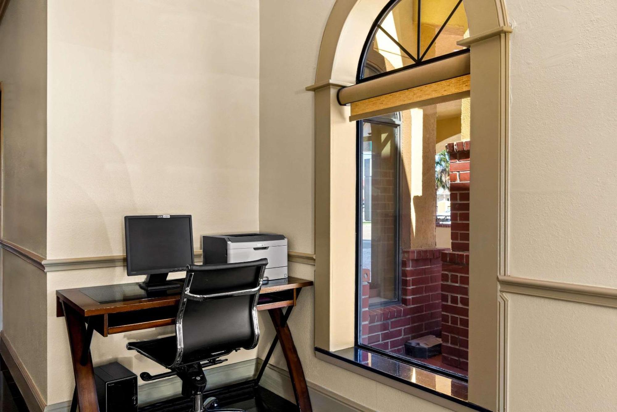 Quality Inn Bay City Tx Экстерьер фото